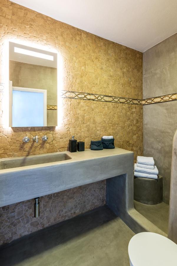 Apanema Villas, Mykonos Tourlos Bagian luar foto